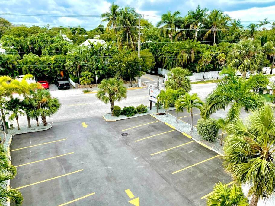St Kitts - Downtown Waterfront Penthouse Pool Dock Parking Villa Key West Eksteriør bilde