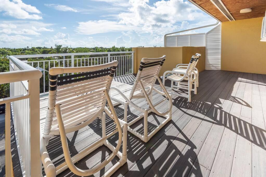 St Kitts - Downtown Waterfront Penthouse Pool Dock Parking Villa Key West Eksteriør bilde