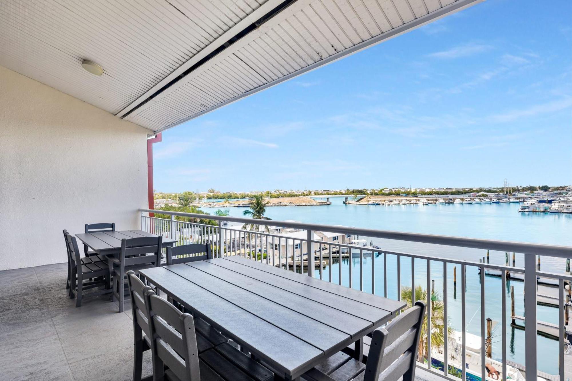 St Kitts - Downtown Waterfront Penthouse Pool Dock Parking Villa Key West Eksteriør bilde